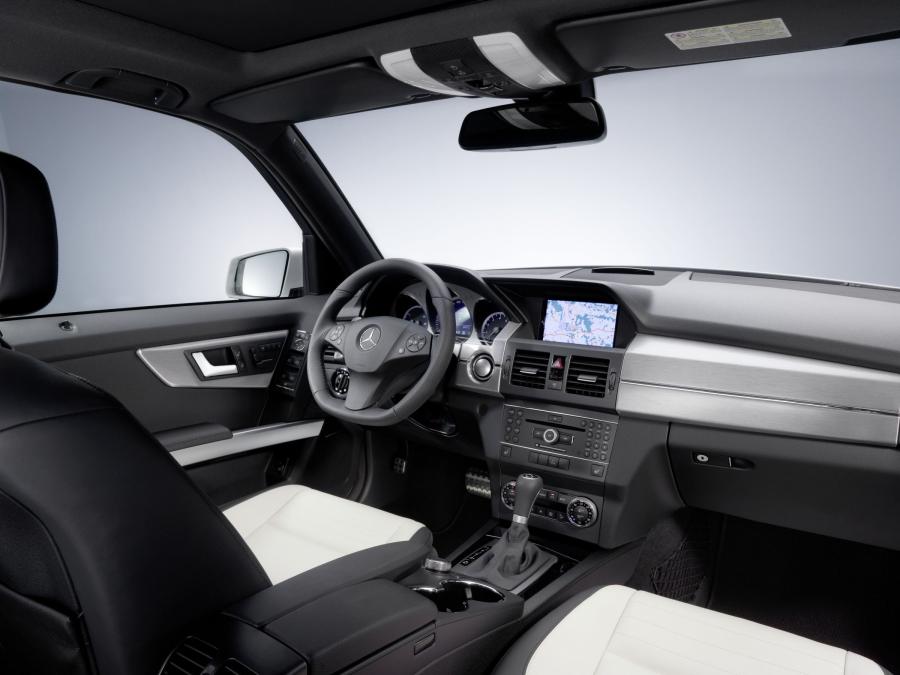  Mercedes-Benz GLK-Class 2010 года  (фото 197 из 224)